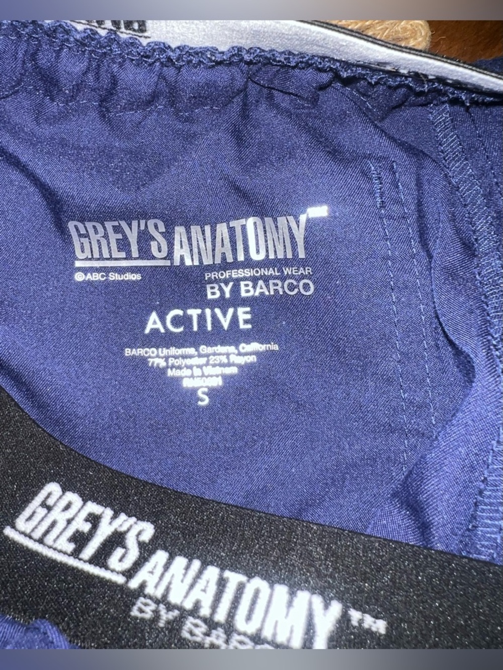 Grey's Anatomy brand women's flare-leg yoga scrub pants Set Of 3 Pairs Size S - Picture 8 of 9